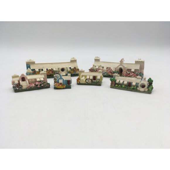 LOT of 6 Vintage Pot Luck Pottery Robert Massey Bermuda Cottages EUC - Picture 2 of 12